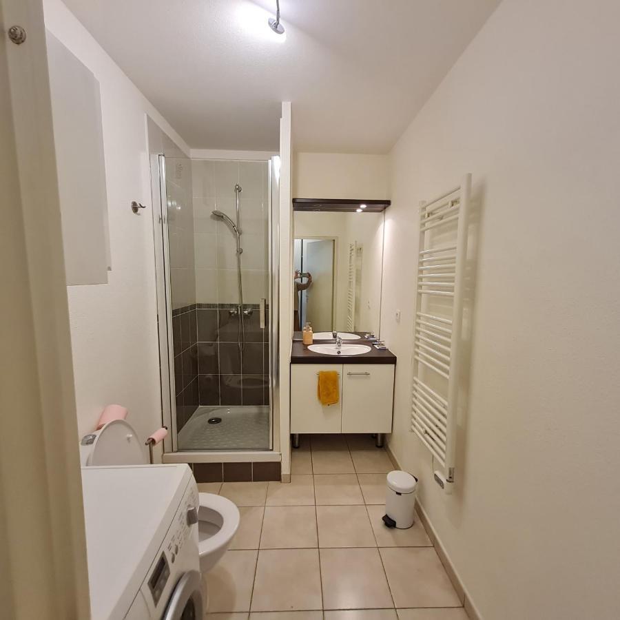 Beau Studio Tout Confort Au Calme Avec Parking . Apartment วีเลอร์บาน ภายนอก รูปภาพ